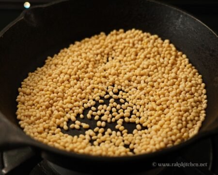 Roasted Urad Dhal/lb